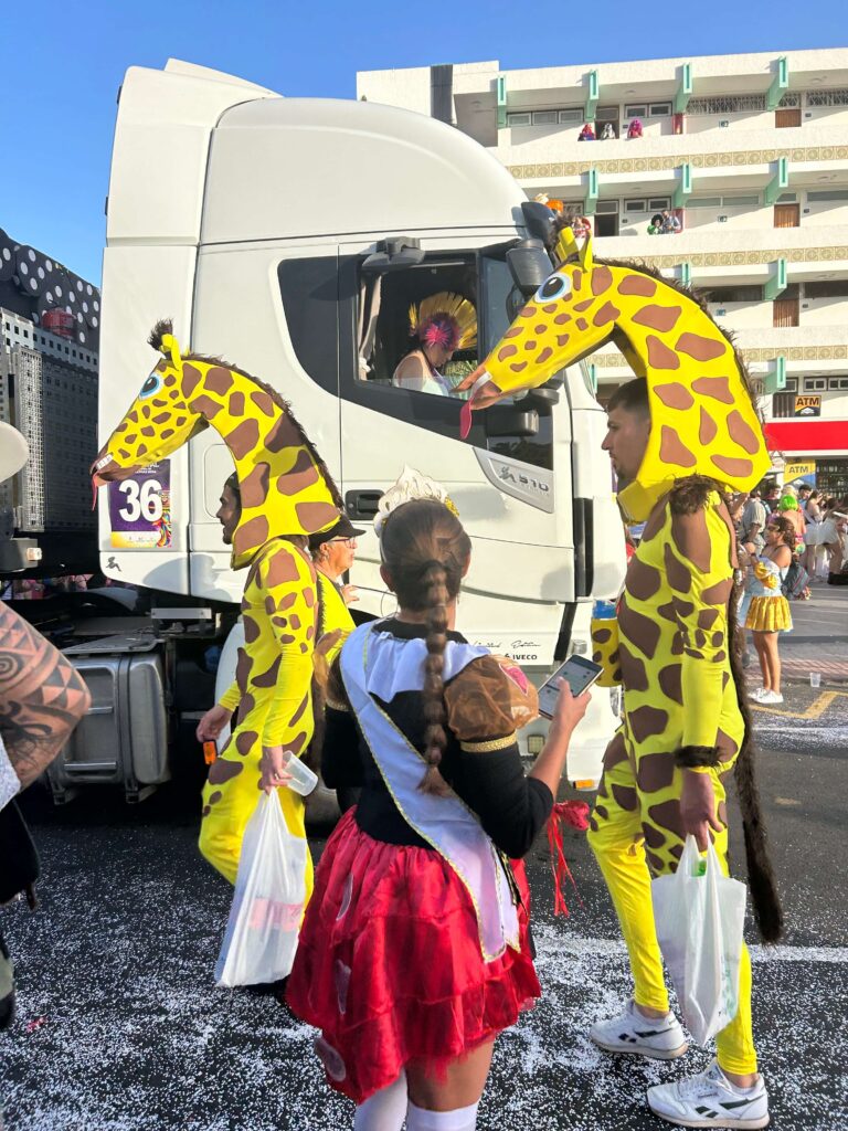 karneval v Maspalomas